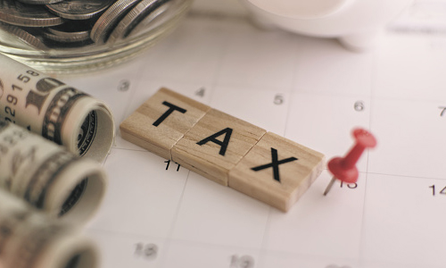 Planning a property purchase with a tax advisor